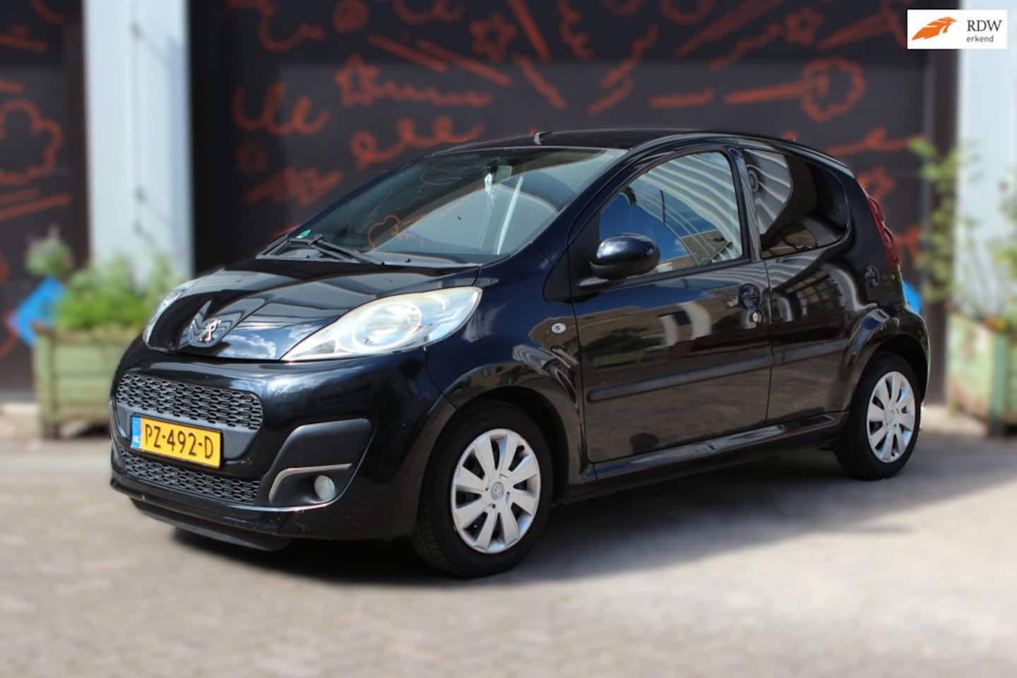 Peugeot 107 - 1.0 Première 1.0 Première - AutoWereld.nl