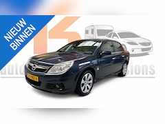 Opel Vectra - 1.8-16V Executive Leer, Navi, Bluetooth, Trekhaak, NAP,
