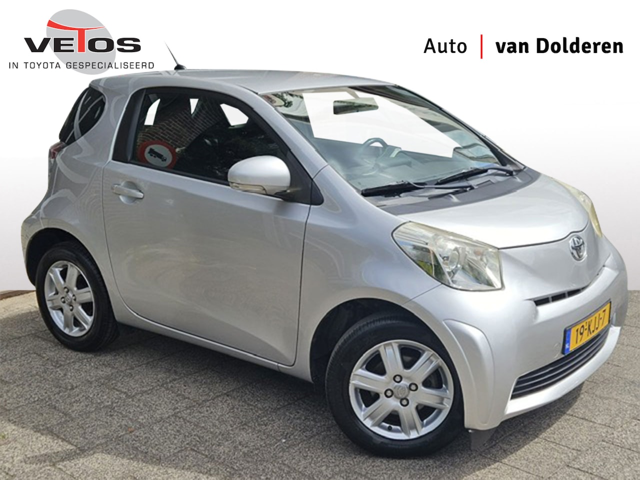 Toyota iQ - 1.0 VVTi Comfort Automaat - AutoWereld.nl