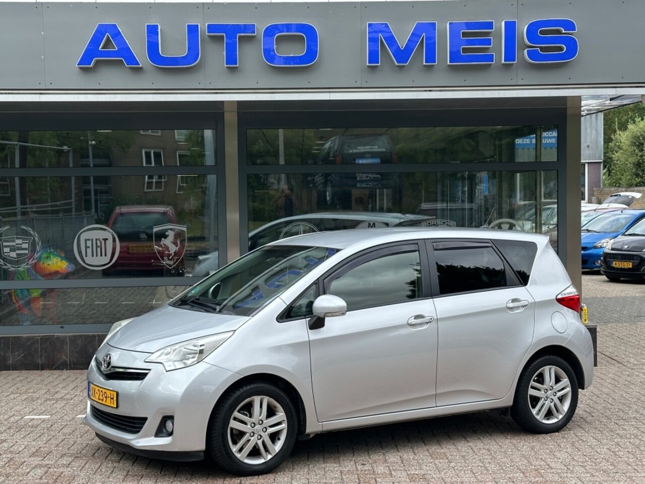Toyota Verso S - 1.3 VVT-I Dynamic Automaat Camera - AutoWereld.nl