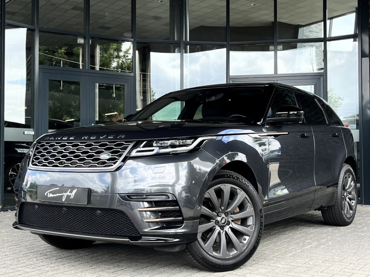 Land Rover Range Rover Velar - 2.0 T AWD HSE - LEDER - PANO - ORG. NL. - AutoWereld.nl