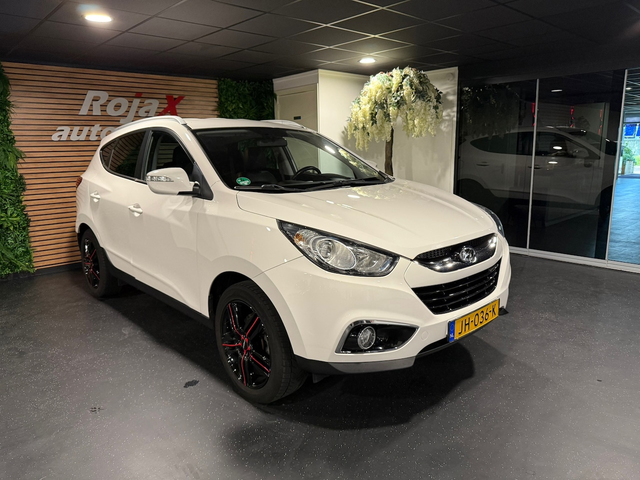 Hyundai ix35 - 1.6i GDI Business Edition NAVI - CLIMA - TREKHAAK. - AutoWereld.nl