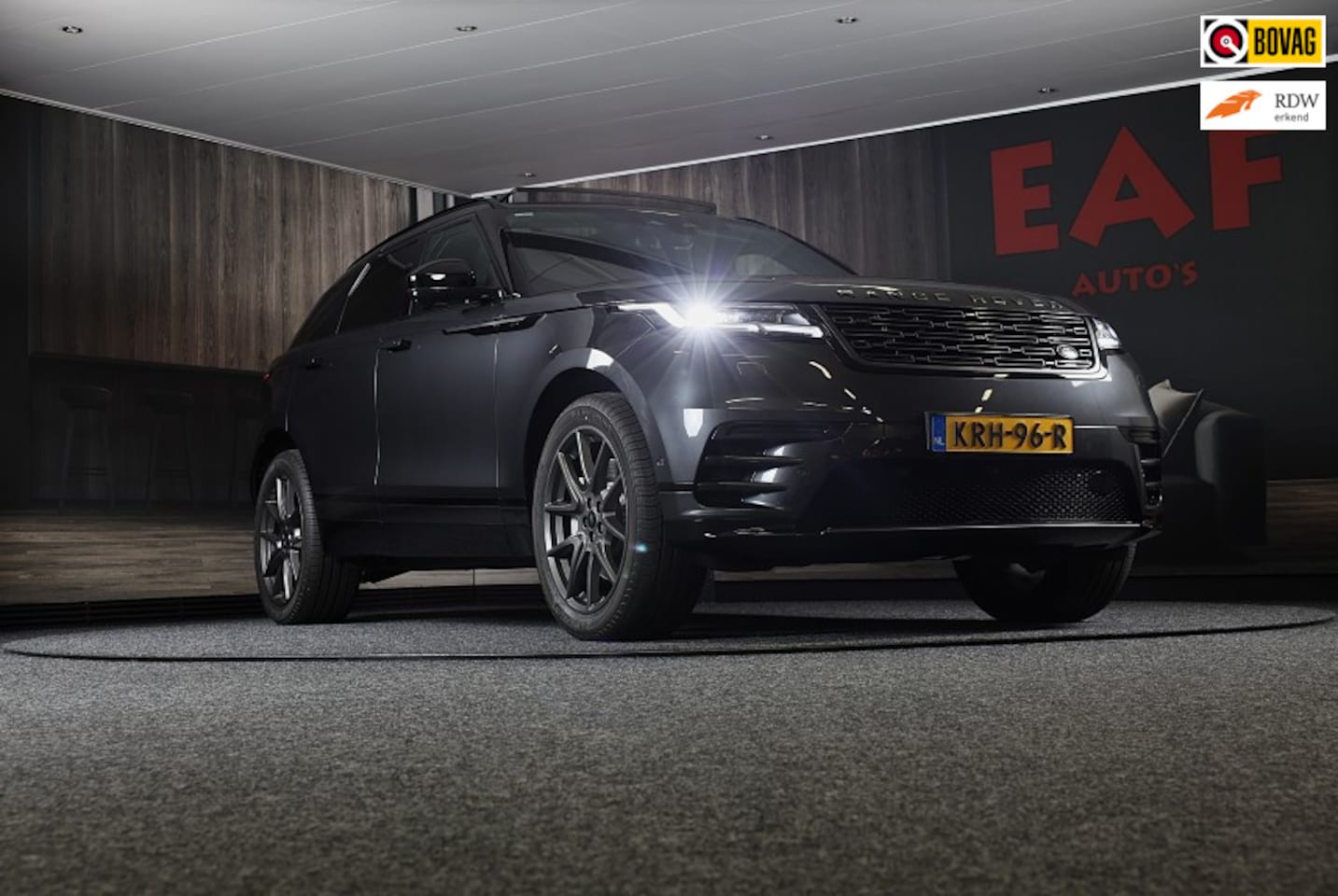 Land Rover Range Rover Velar - 2.0 P400e R-Dynamic HSE / Acc / Lane Assist / Dode Hoek / 360 Camera / Memory / Meridian / - AutoWereld.nl