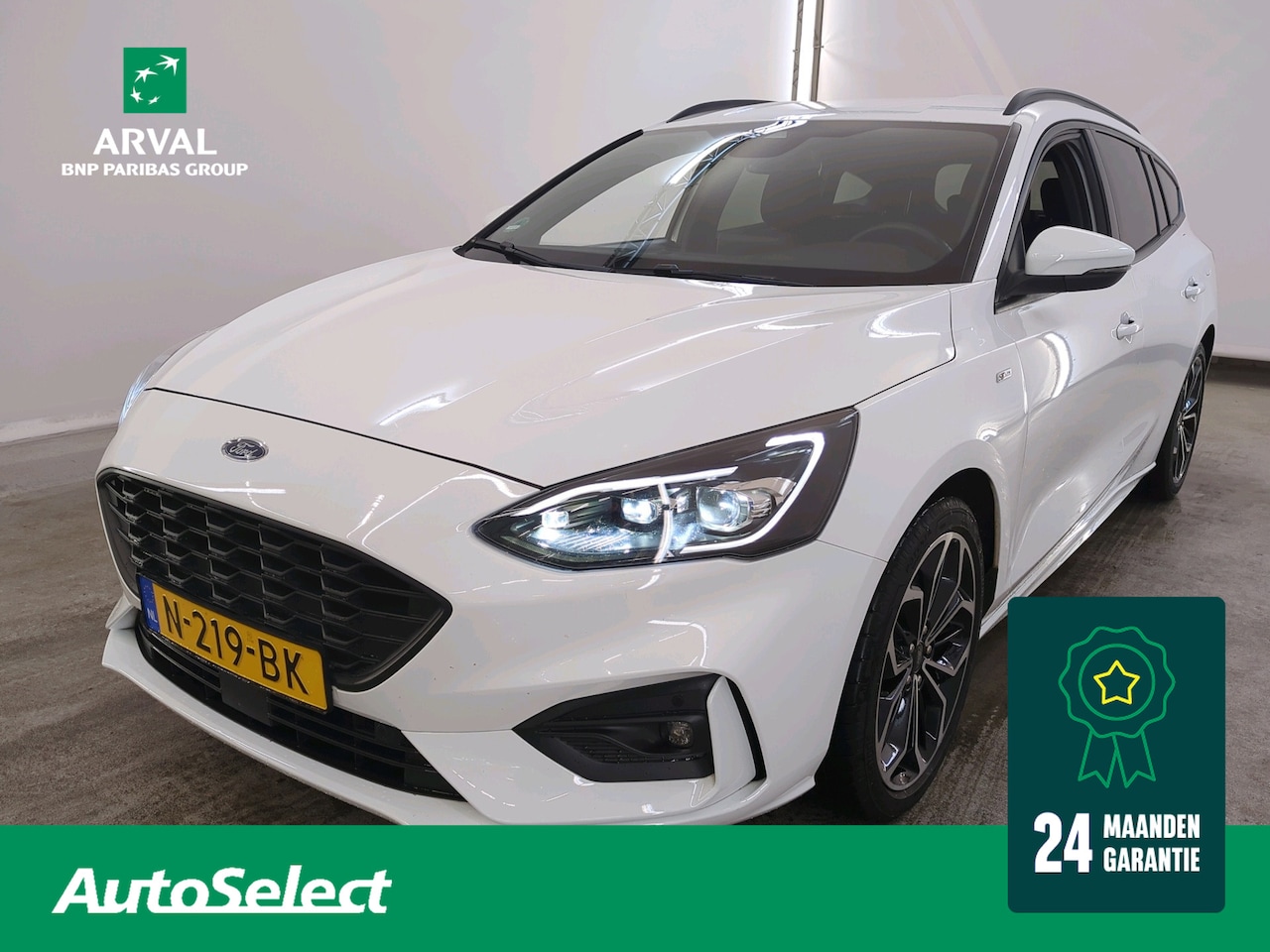 Ford Focus Wagon - 1.0 EcoBoost 125pk Hybrid ST Line X Business | Winter Pack | Trekhaak | B&O Audio | Half l - AutoWereld.nl