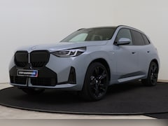 BMW X3 - 30e xDrive M Sport Automaat / Panoramadak / Trekhaak / Sportstoelen / Comfort Access / Sto