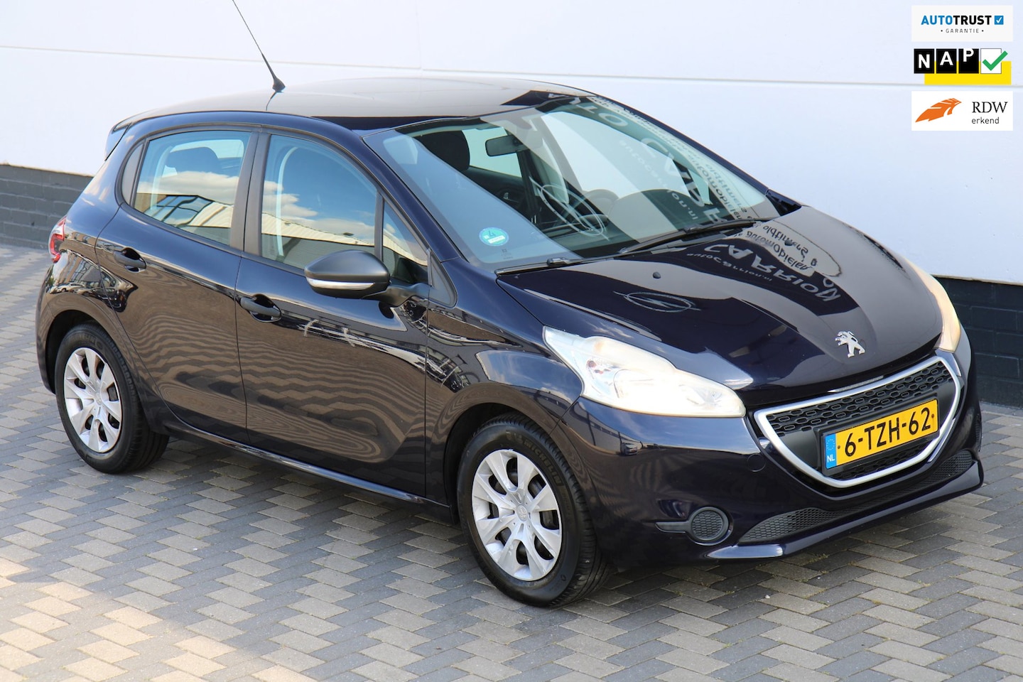 Peugeot 208 - 1.0 VTi Access Airco Db-Riem in 2025 Cruise NAP !! - AutoWereld.nl