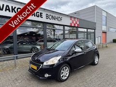 Peugeot 208 - 1.2 VTi Style CRUISE-AIRCO-TREKHAAK