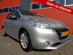Peugeot 208 - 1.2 VTi Style.5drs, Airco, Cruise, Navi, Nette auto