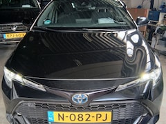 Toyota Corolla - 1.8 Hybrid Business