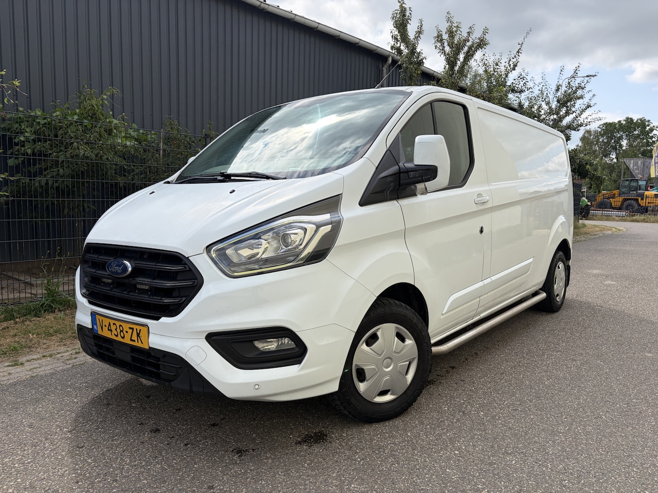 Ford Transit Custom - 300 2.0 TDCI L2H1 Trend / AIRCO / LANG / 3-ZITS - AutoWereld.nl