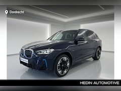 BMW iX3 - M-Sport 80 kWh | Panorama | SOH 96, 4% | 20"| Harman Kardon | Trekhaak | Leder | Driving A