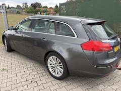 Opel Insignia Sports Tourer - 1.4 Turbo Sport, Motor defect