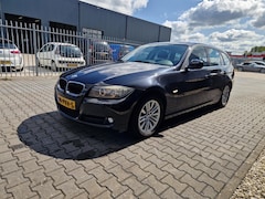 BMW 3-serie - 318i Motor-Vast*Automaat*Xenon*Navigatie