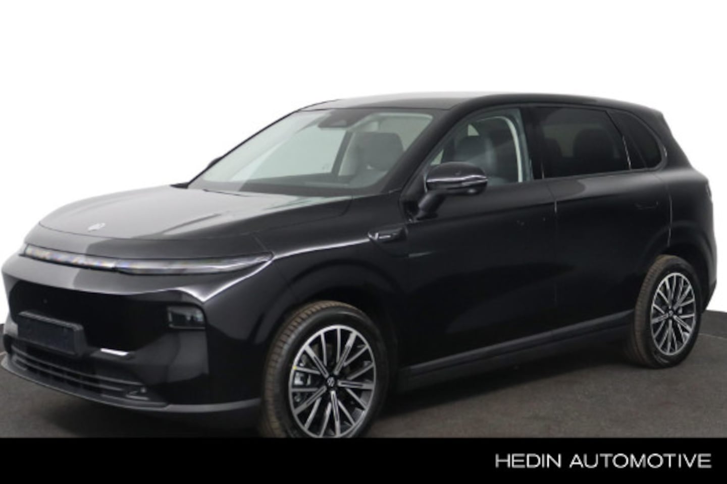 Leapmotor B10 - Design ProMax 67.1 kWh | 360° Camera | Stoel Verwarming/Verkoeling | Adaptive Cruise Contr - AutoWereld.nl