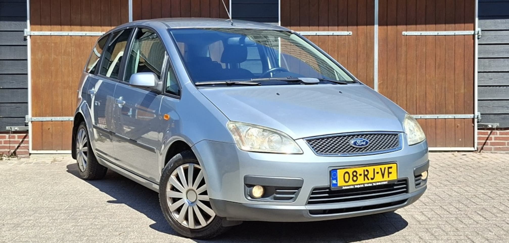 Ford Focus C-Max - 1.6-16V Futura | Airco | Trekhaak | NAP | ISO fix | Cruise control - AutoWereld.nl