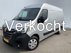 Renault Master - T35 2.3 dCi 135 L2H2 Work Edition Airco Cruise Navi Camera Trekhaak 2500 kg 3 Zits Euro 6