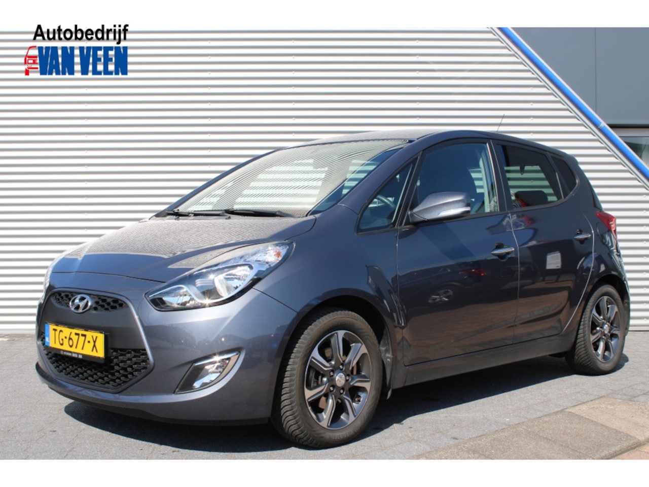 Hyundai ix20 - 1.4i Go! | Airco | Camera | Trekhaak | All-Season banden - AutoWereld.nl