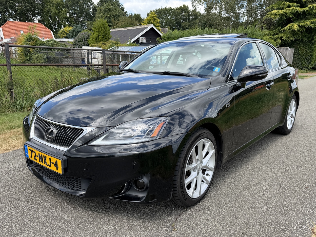 Lexus IS - 250 FULL OPTIONS NAVI/ECC/CRUISE/LMW/KEYLESS - AutoWereld.nl