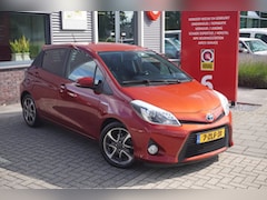 Toyota Yaris - 1.5 Full Hybrid Dynamic / Camera / Climate control / Bluetooth