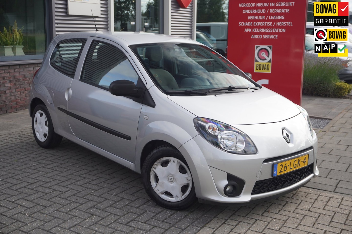 Renault Twingo - 1.2-16V Authentique / Radio / Airco - AutoWereld.nl