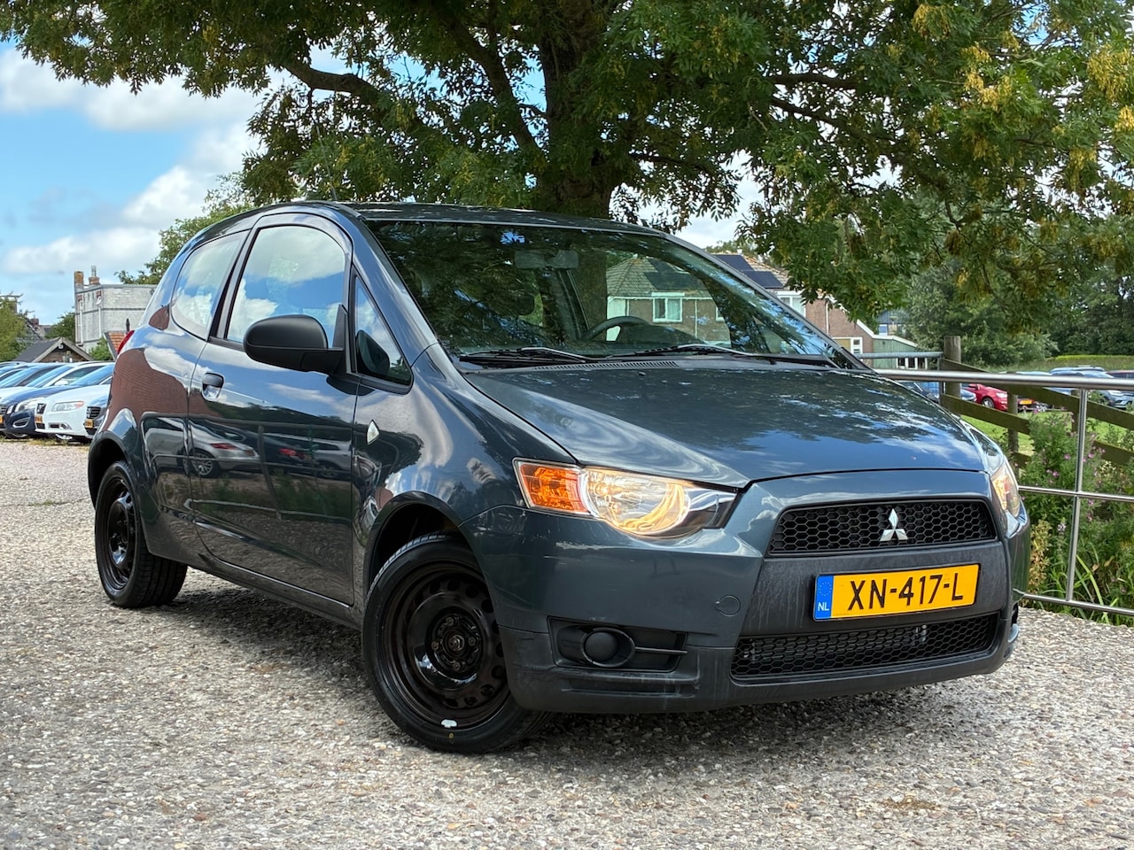 Mitsubishi Colt - 1.1 Inbusiness | '' Nieuwe APK '' + Airco Nu € 2.450,-!!! - AutoWereld.nl