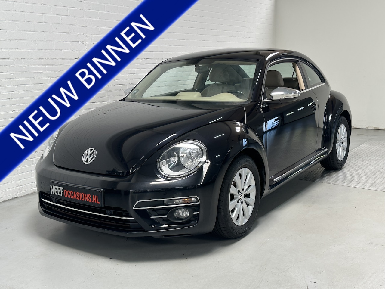 Volkswagen Beetle - 1.2 TSI Design BlueMotion CLIMA / CRUISE / NAVI / CAMERA - AutoWereld.nl
