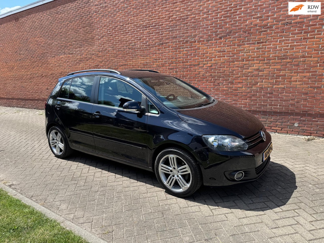 Volkswagen Golf Plus - 1.4 TSI Highline Airco Cruise Stoelverw - AutoWereld.nl