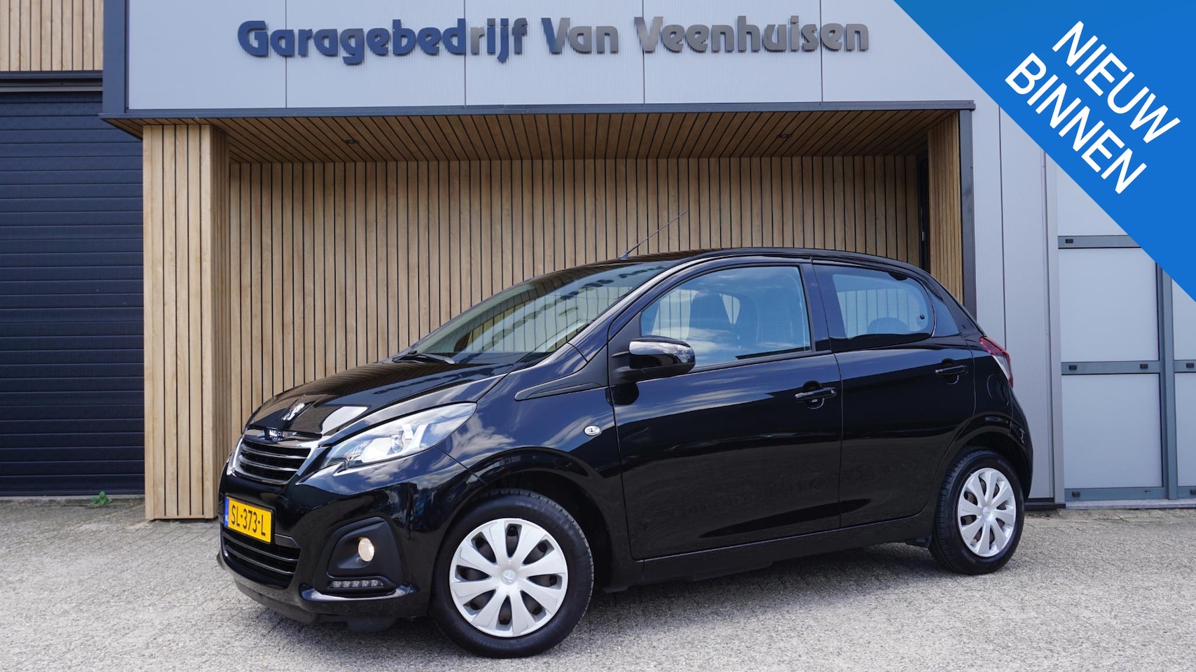 Peugeot 108 - 1.0 e-VTi Active 5 drs Airco Bluetooth *NL auto* Led Elek pakket *71713km* - AutoWereld.nl