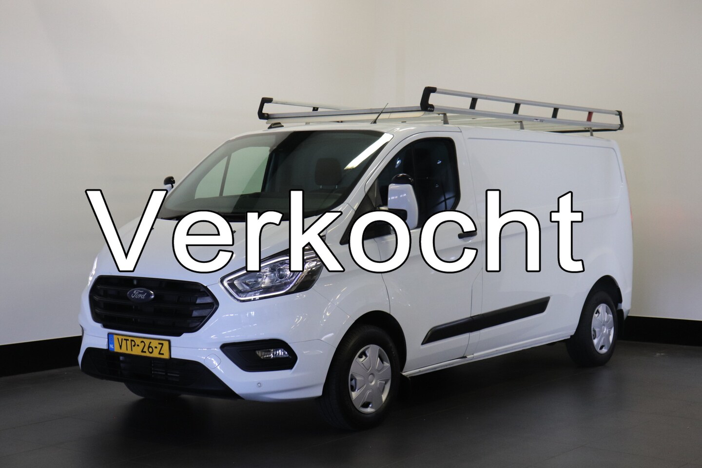 Ford Transit Custom - 2.0 TDCI 130PK L2 EURO 6 - Airco - Cruise - PDC - € 17.499,- Excl. - AutoWereld.nl
