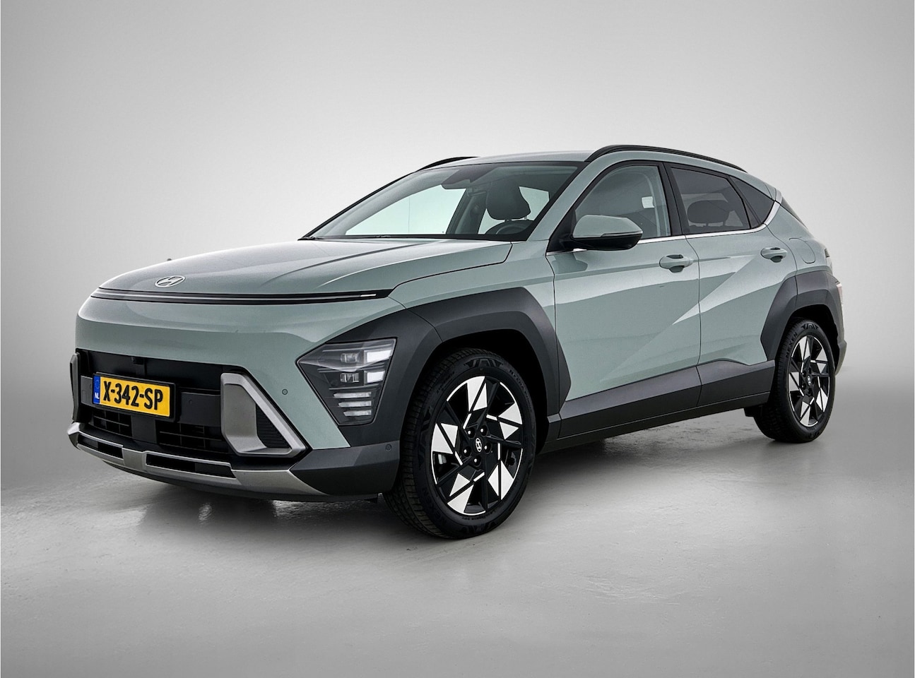 Hyundai Kona - 1.6 GDI HEV Premium | Eerste eigenaar | Origineel NL | Vol luxe | - AutoWereld.nl
