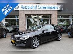 Volvo V60 - 2.0 D3 Momentum Business NAVI CRUISE CLIMA TREKHAAK NAP LMV 17" DISTRIBUTIERIEM=VERVANGEN