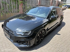 Audi RS4 - Avant 2.9 TFSI RS 4 quattro met rechter voorschade