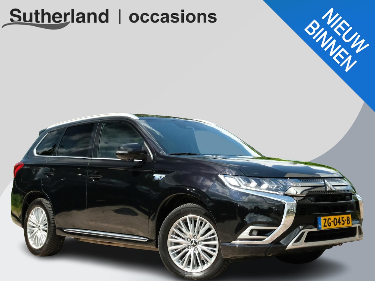 Mitsubishi Outlander - 2.4 PHEV Instyle |135 PK | Panoramadak | Elektrische klep | - AutoWereld.nl