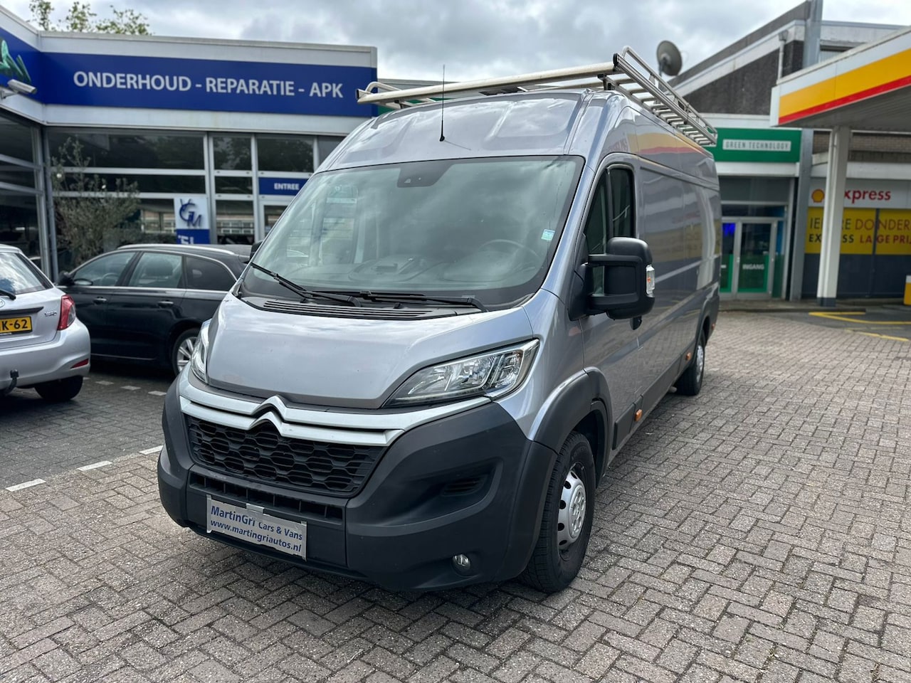 Citroën Jumper - 35 2.2 BlueHDi 165 L4 H2 Imperiaal - AutoWereld.nl