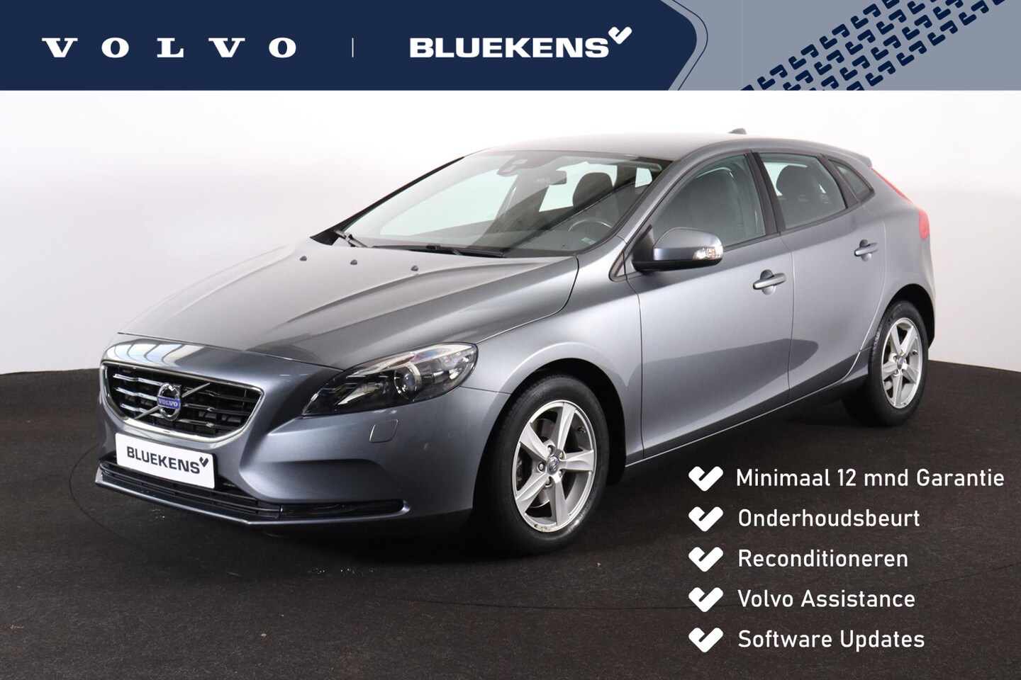 Volvo V40 - T2 Kinetic - Bi-Xenon koplampen - Verwarmde voorstoelen - Parkeersensoren achter - High Pe - AutoWereld.nl
