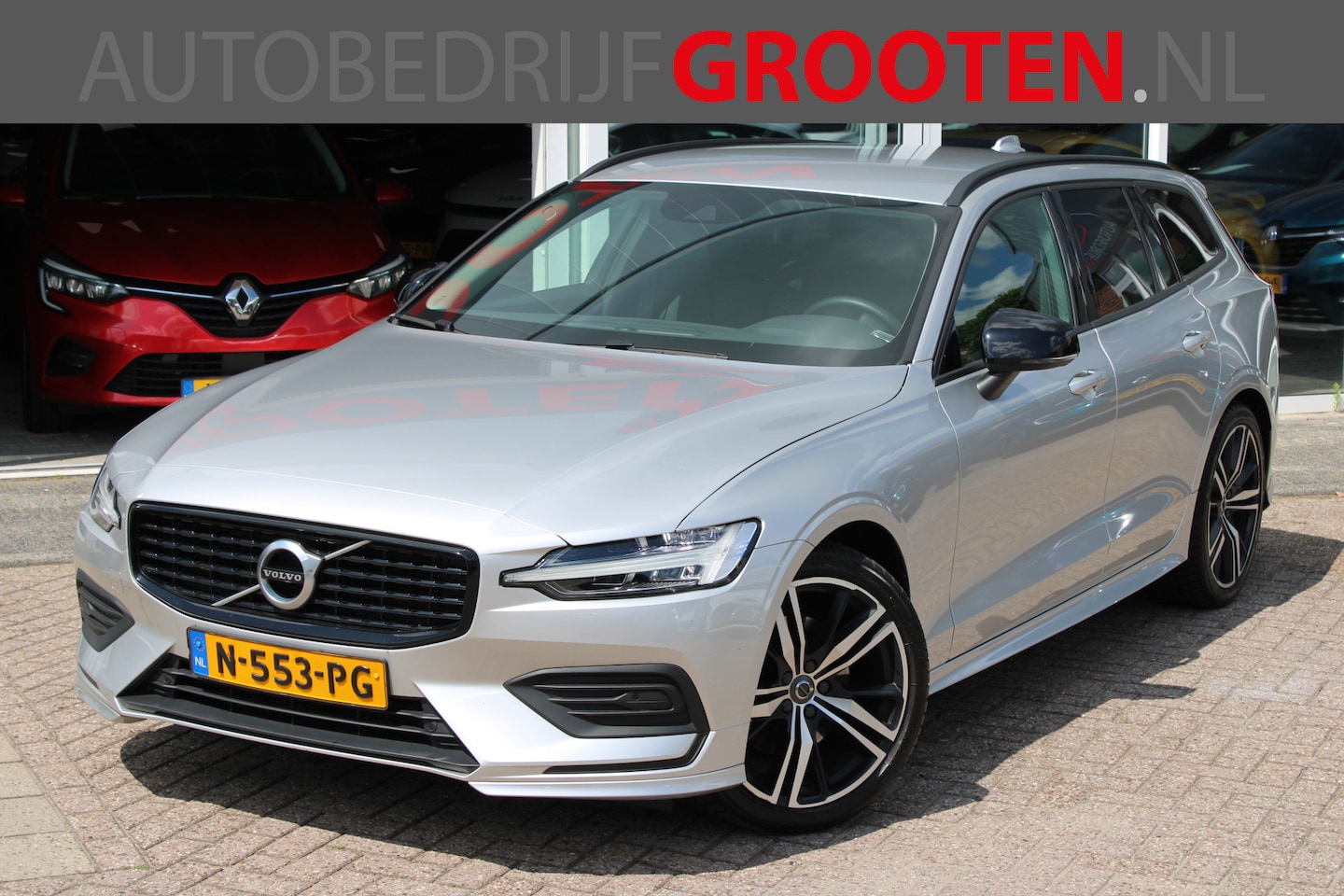 Volvo V60 - 2.0 B3 Momentum Advantage 2.0 B3 Momentum Advantage - AutoWereld.nl