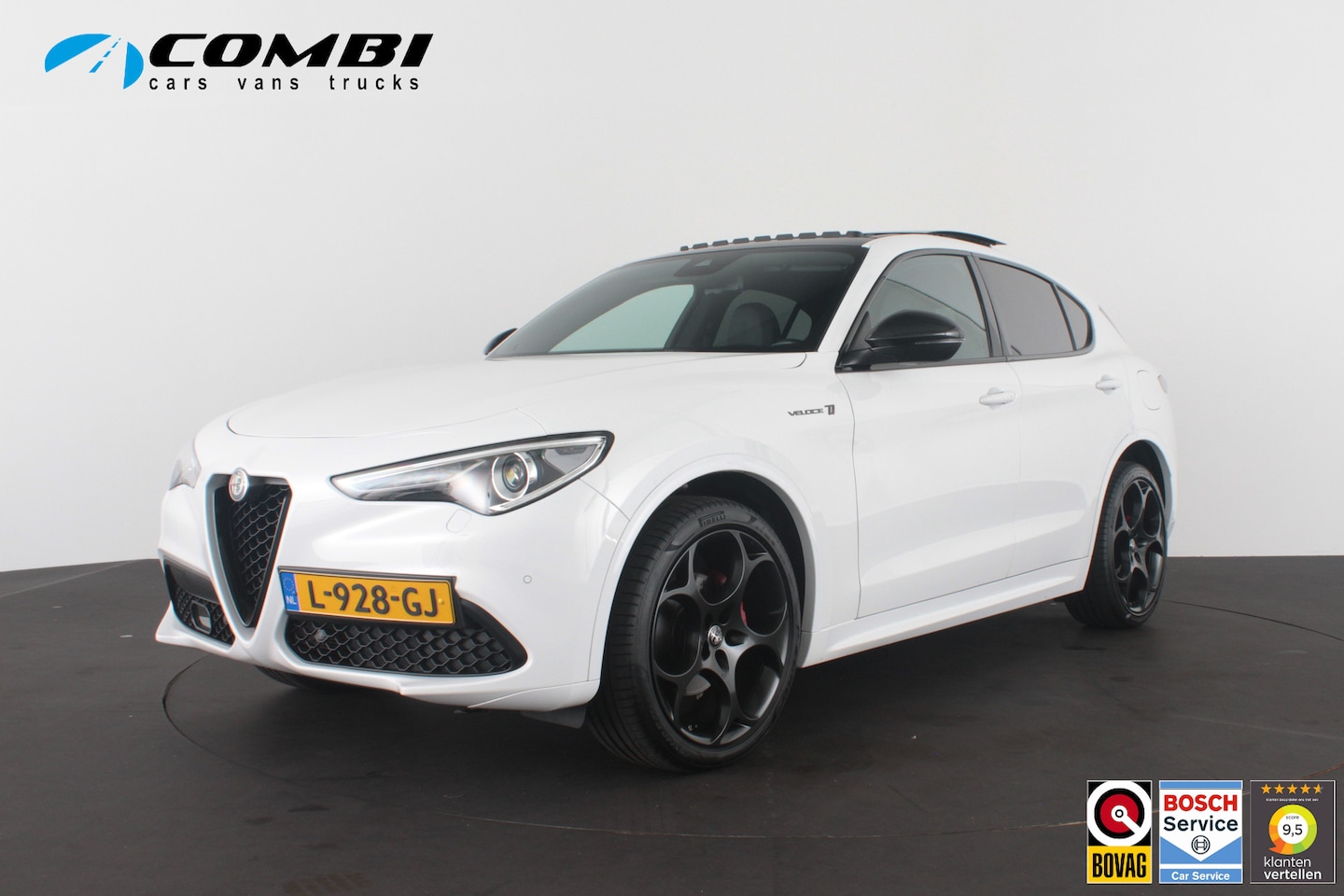 Alfa Romeo Stelvio - 2.0 T AWD Veloce > 280pk/Akrapovic/Pano.schuif/21Inch Turismo/Trekhaak... - AutoWereld.nl