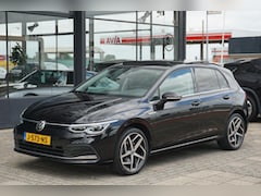 Volkswagen Golf - 1.5 eTSI Style | PANO | ACC