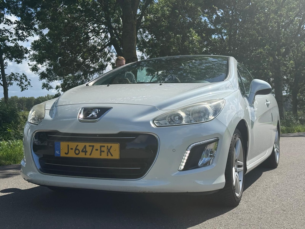Peugeot 308 CC - 1.6 VTi Sport Pack - AutoWereld.nl