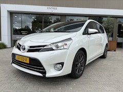 Toyota Verso - 1.8 VVT-i Executive 7persoons | Panoramadak | Trekhaak