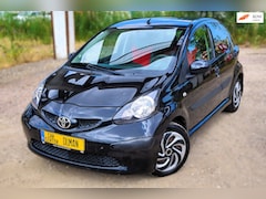 Toyota Aygo - 1.0-12V + PDC ELEKT RAMEN HALFLEER 5 DEURS NAP