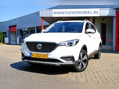 MG ZS - EV Luxury 45 kWh Aut. Pano|Leder|Navi|CarPlay|Cam|LMV