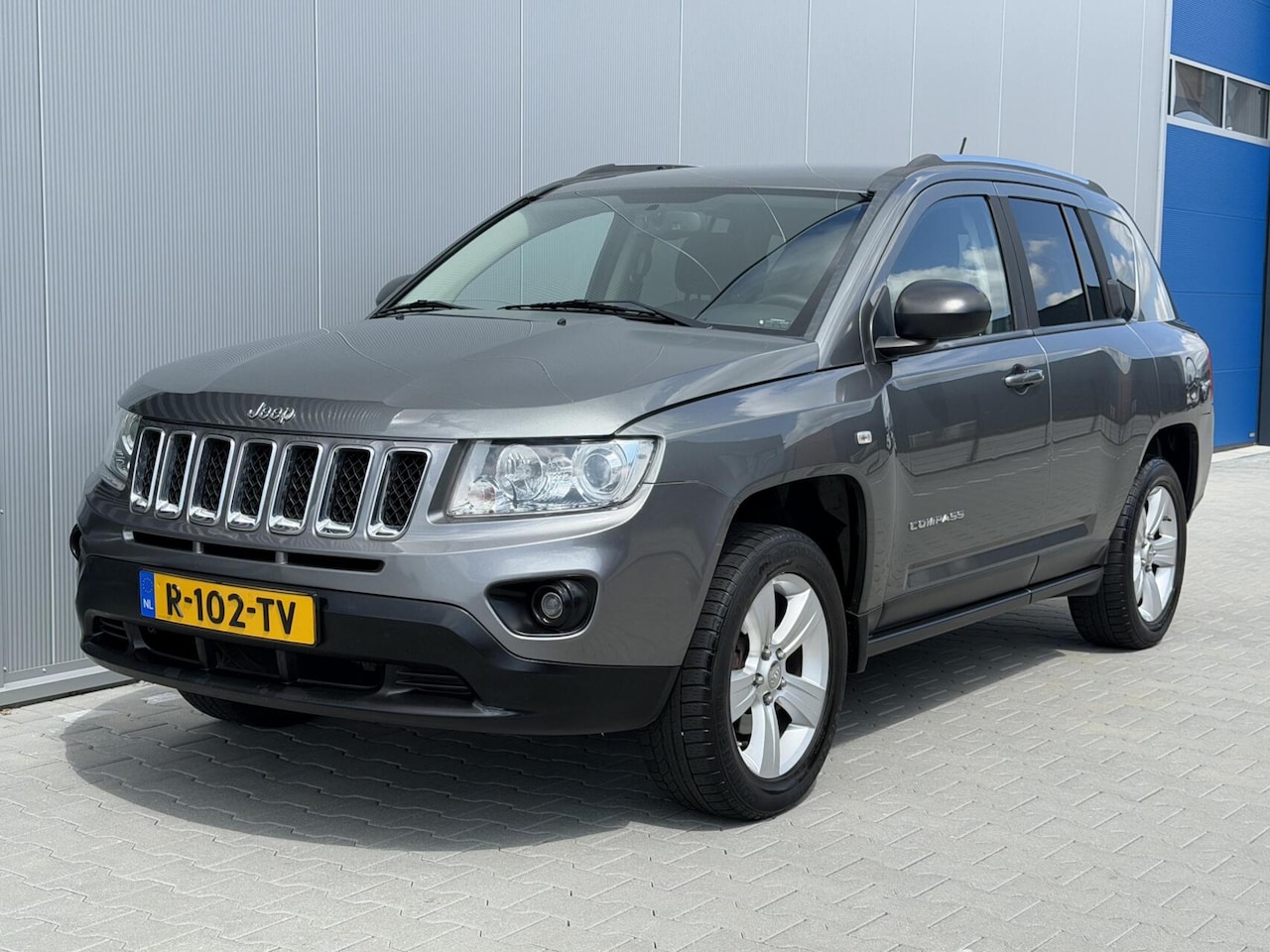 Jeep Compass - 2.4 Sport 4WD 158.000km - Trekhaak - AutoWereld.nl