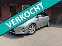 Toyota Auris - 1.6 Aspiration | Trekhaak| Camera| Climate control