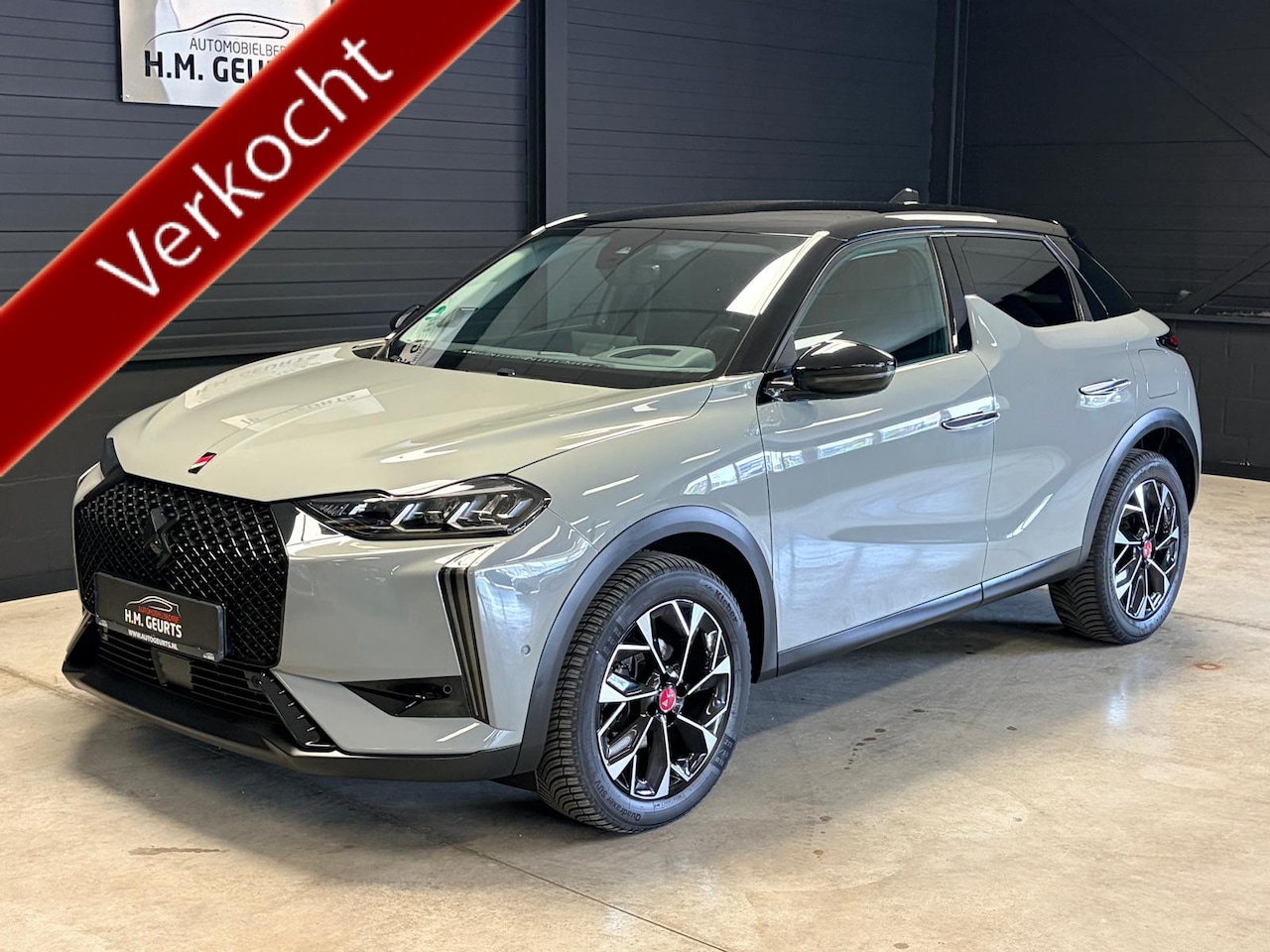 DS 3 Crossback - 1.2 Automaat 2023 | CarPlay | Camera | HUD | Dealer onderhouden - AutoWereld.nl