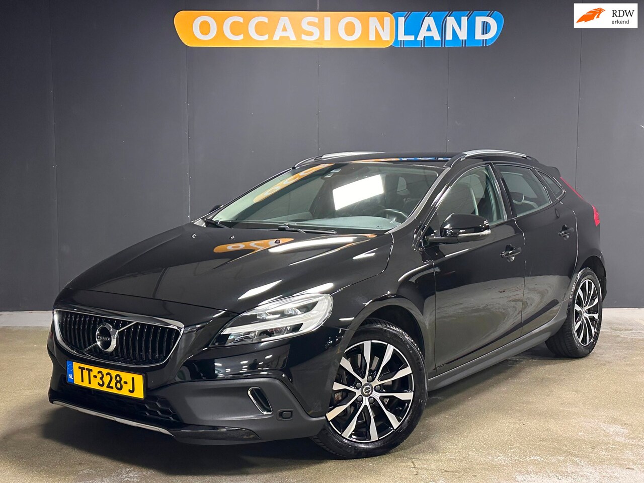 Volvo V40 Cross Country - 1.5 T3 Dynamic Edition|STOELV|LED|CRUISE|NAVI|BLUETOOTH|17INCH| - AutoWereld.nl