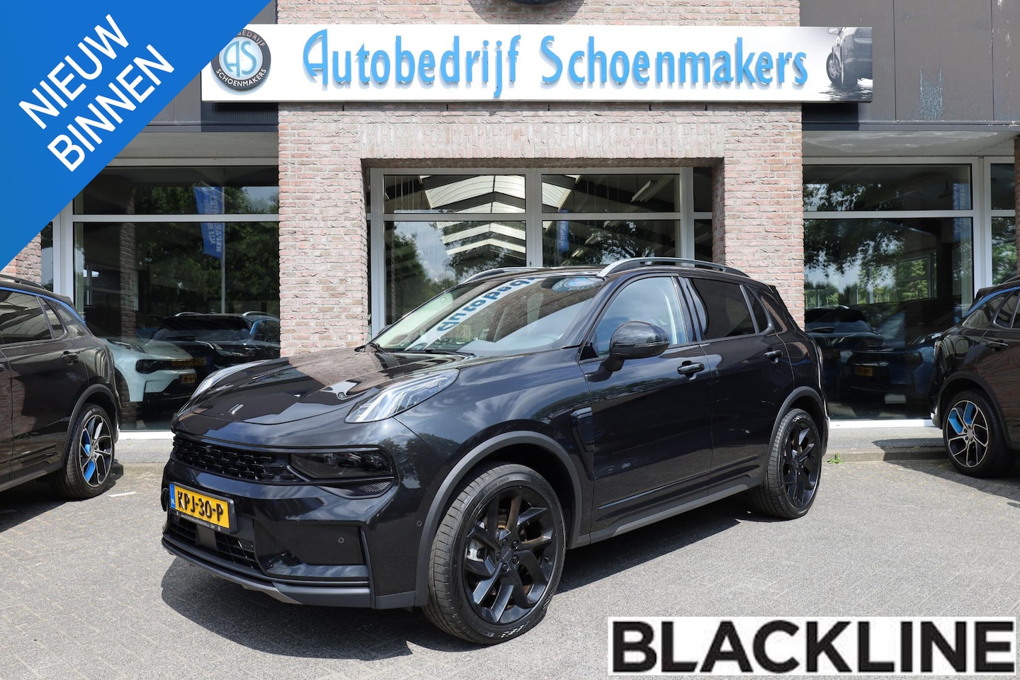 Lynk & Co 01 - 1.5 261PK! BLACKLINE! 6.6KWh 360-CAMERA PANO/SCHUIF INFINITY DAB NAVI CARPLAY STOELVERWARM - AutoWereld.nl
