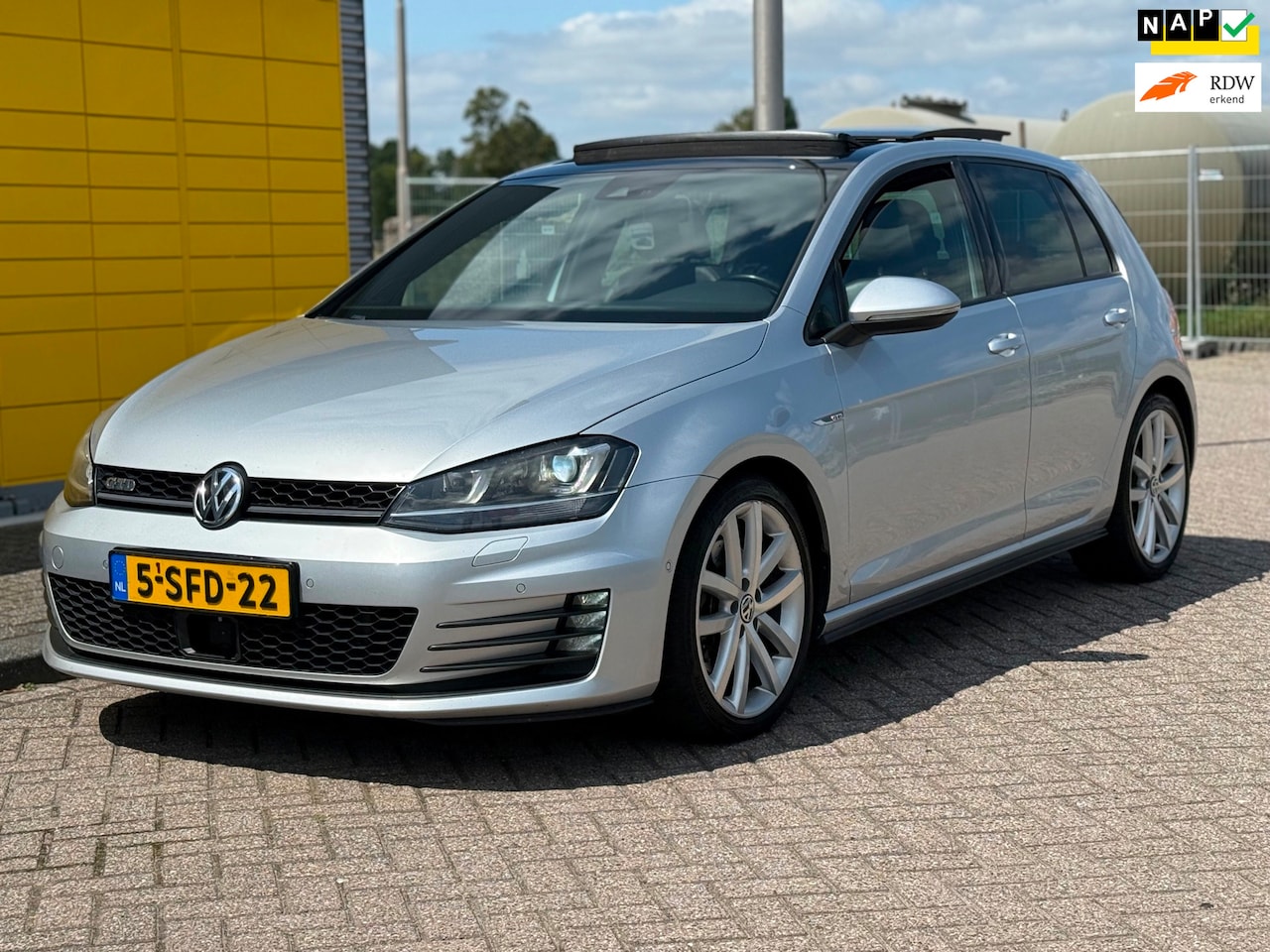 Volkswagen Golf - 2.0 GTD AUT Pano B&O Sound Leer Xenon Led Vol optie - AutoWereld.nl