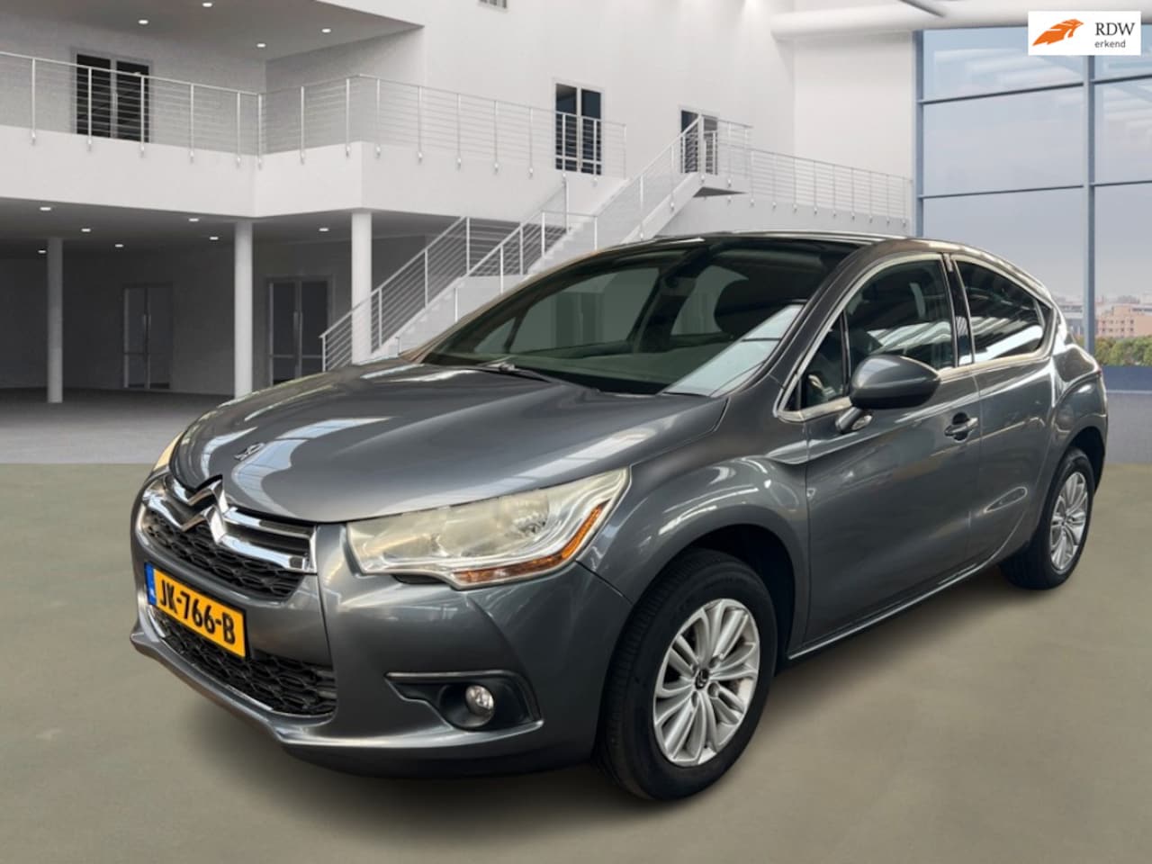 Citroën DS4 - 1.6 VTi Chic/AIRCO/CRUISE/PARKEERSENS ACHTER - AutoWereld.nl