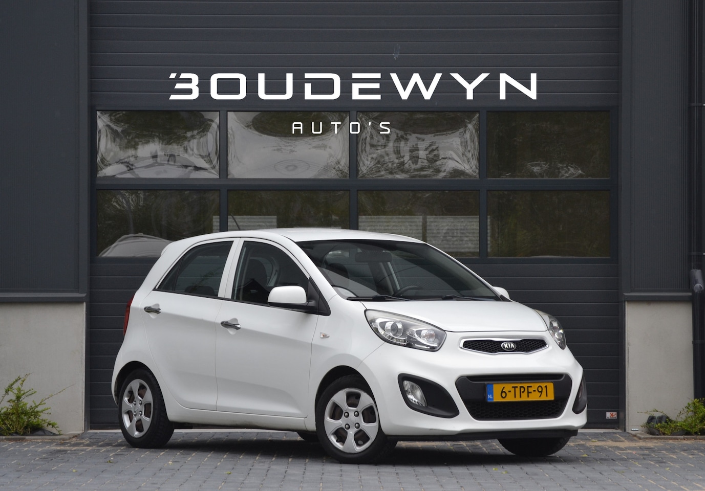 Kia Picanto - 1.0 CVVT ISG Multifunctioneel stuurwiel | elektrische ramen/deurvergrendeling - AutoWereld.nl